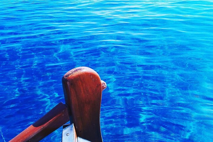 Discovering Lipari by boat (Private tour)