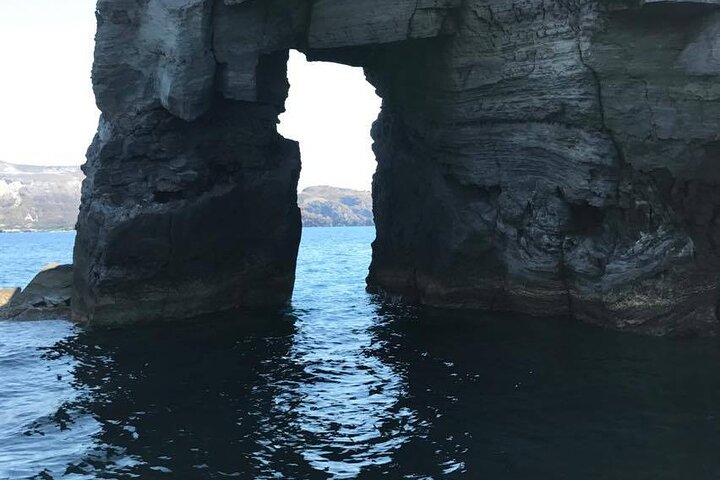 Discovering Lipari by boat (Private tour)
