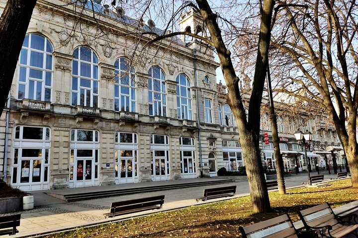 Private Virtual Tour in Ruse with a Local Guide