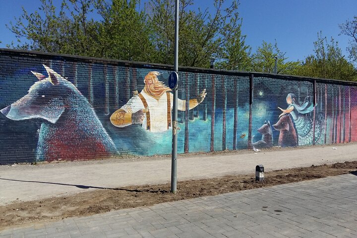 Tallinn Private Walking Tour with a Local