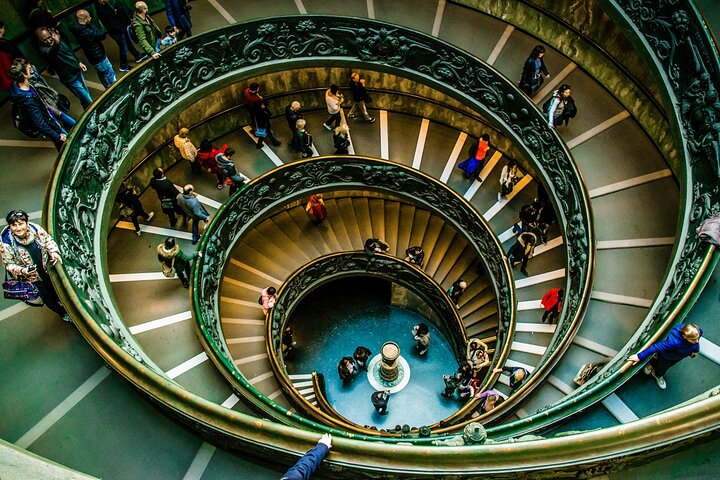 Vatican Museum Sistine Chapel & St Peter Early Entry Private Tour