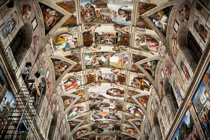 Vatican Museum Sistine Chapel & St Peter Early Entry Private Tour