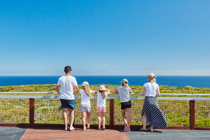 Cape Naturaliste Lighthouse Fully-guided Tour