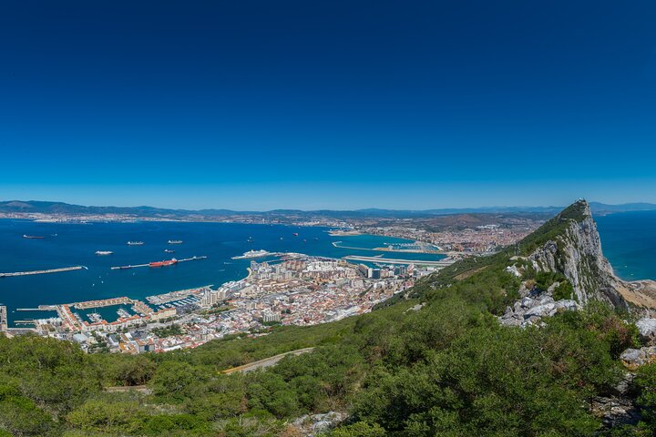 Gibraltar Rock Guided Tour