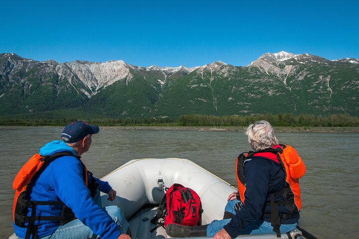Private Group Eagle Preserve Float Trip in Haines