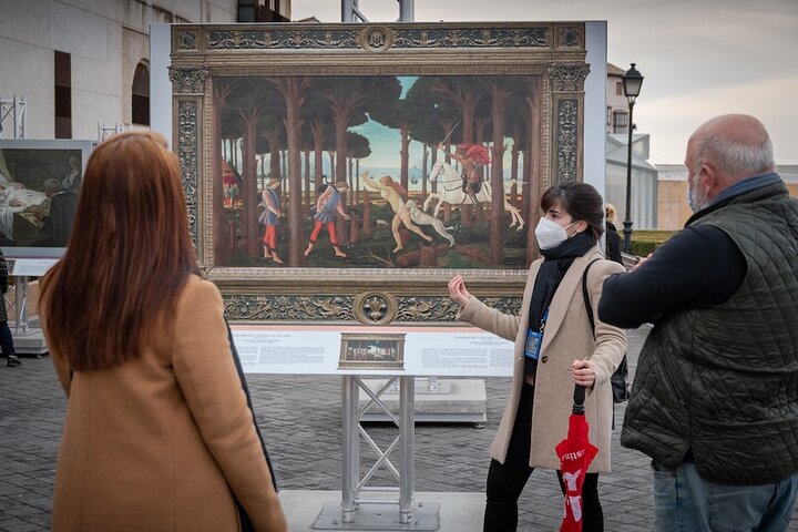 Private tour in Toledo with train station pick-up and panoramic taxi tour