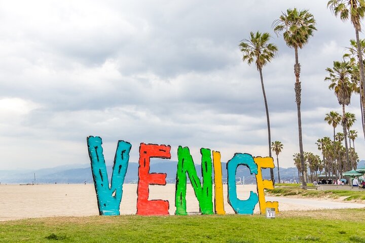 Shared 8-Hour Los Angeles City Sightseeing Tour from Long Beach