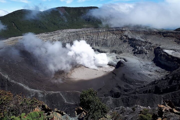 Poas Volcano and La Paz Waterfall Gardens Private Tour