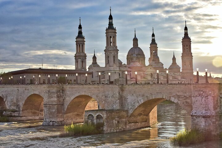 Zaragoza Private Walking Tour with a Local