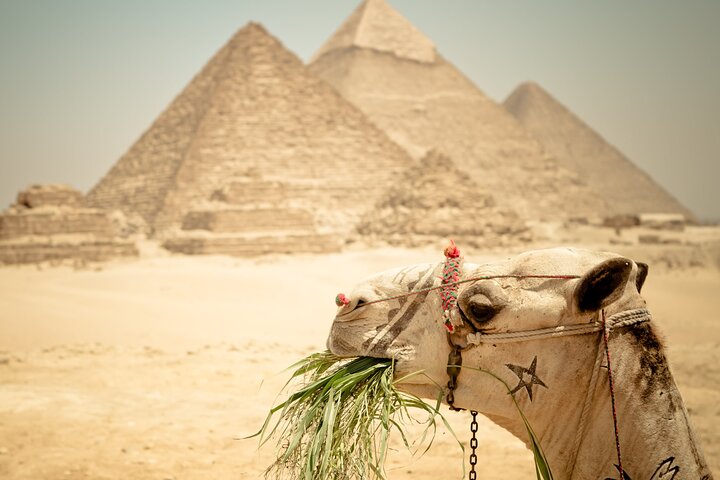 Full day tour to Giza Pyramids, Memphis, Sakkara & Dahshur with private guide
