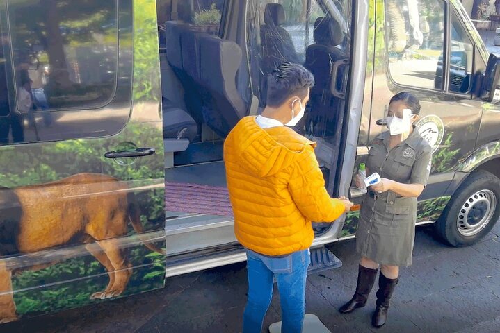 Africam Safari Zoo Admission with Transportation