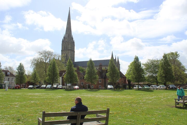 Southampton Cruise port to London Via Stonehenge & Windsor castle