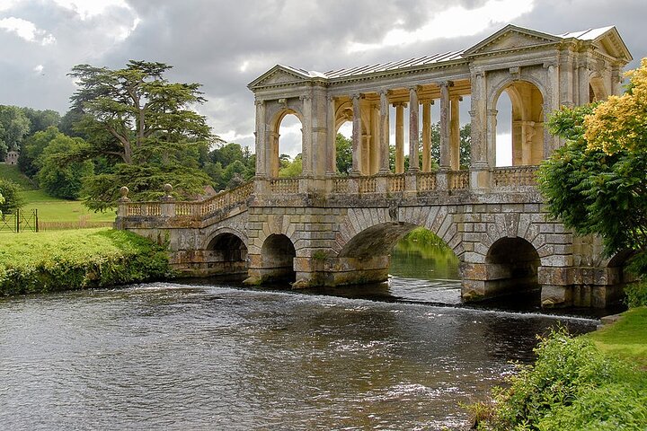 Southampton Cruise port to London Via Stonehenge & Windsor castle