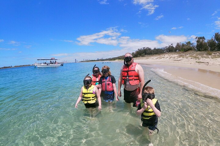 Gold Coast Kayaking & Snorkelling Tour (2.5 Hours)