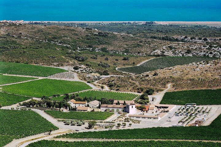 Guided Visit of Château l'Hospitalet with tasting of 4 wines