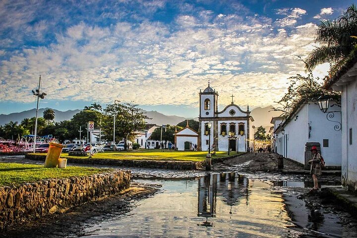 Transport from Paraty to Grand Island (or vice versa)