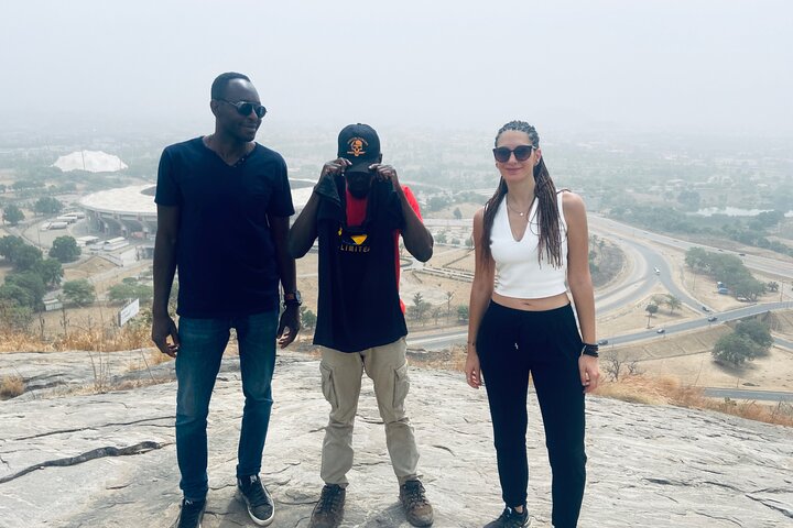 Abuja Wonderland Mountain Hike & Authentic Nigerian Breakfast