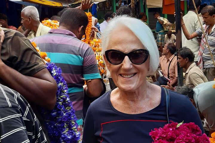 Explore Kolkata: Private 1-Day and 2-Day Tour Options