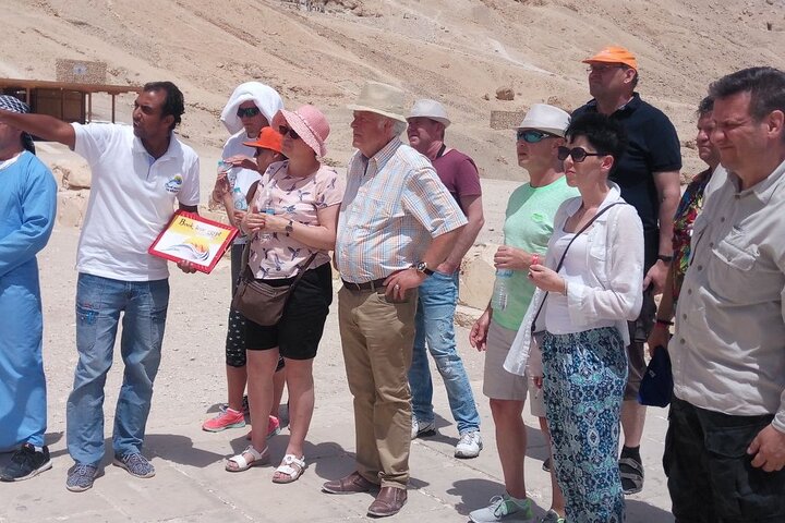 Small Group Excursion to Luxor Valley of the Kings from Hurghada