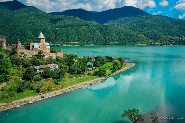 Kazbegi and Gudauri Full Day Private Tour from Tbilisi