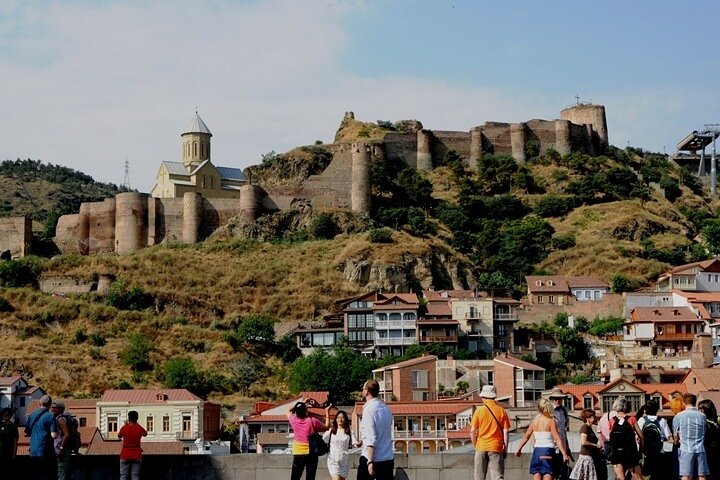 Transport rental to Haghpat, Sanahin, Tbilisi (transfer from Yerevan)