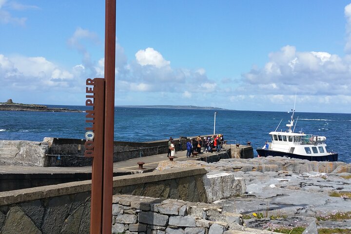 Galway to Aran Islands & Cliffs of Moher Day Tour & Cliffs Cruise