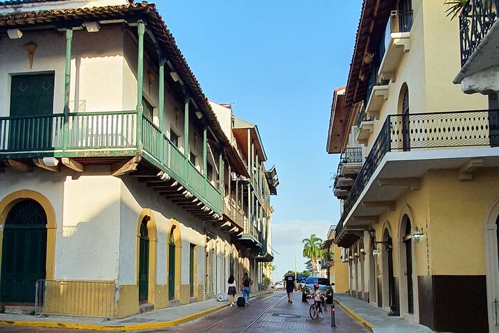 Panama Canal & City Tour in Half Day: Old Town & City Views