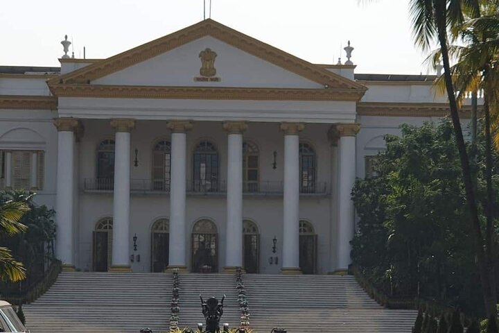 Explore Kolkata: Private 1-Day and 2-Day Tour Options