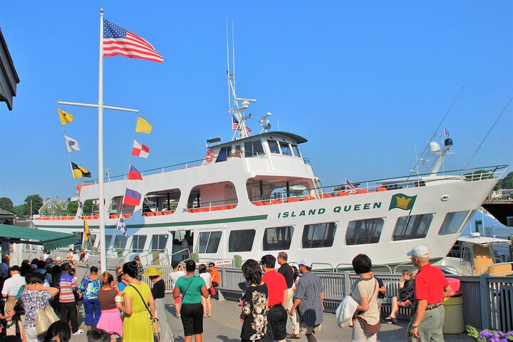 Boston to Martha's Vineyard Day Trip with Optional Island Tour