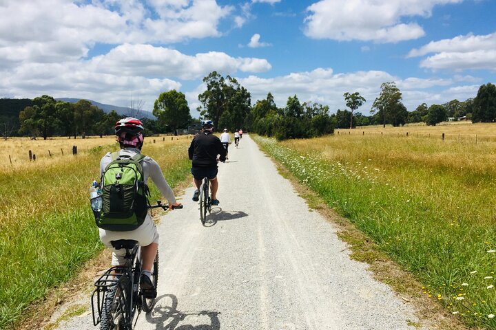 Yarra Valley Guided Bike Tour | Food & Wine Region