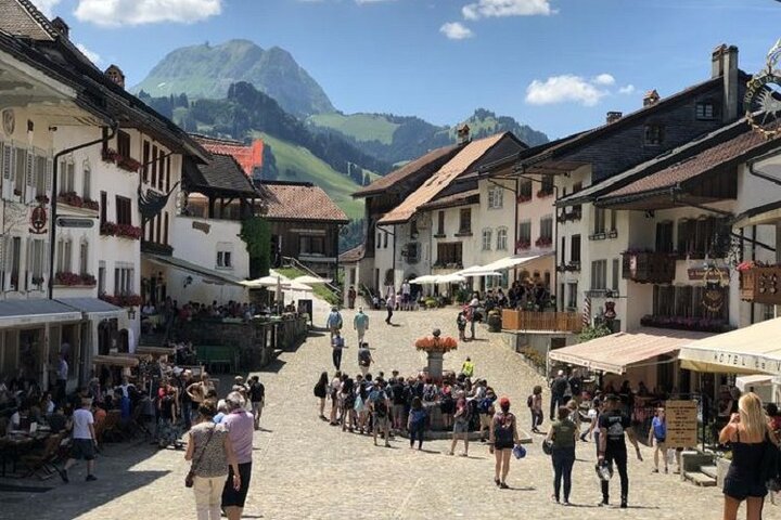 Private Gruyères Tour Including Cheese and Chocolate Factory Visit from Montreux