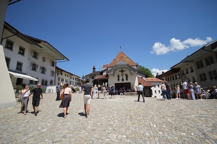 Private Gruyères Tour Including Cheese and Chocolate Factory Visit from Montreux