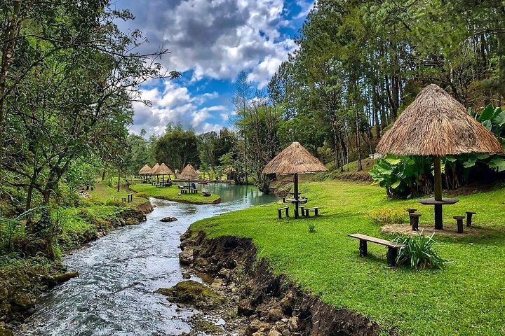 Full-Day Tour to the Rey Marcos Caves & Nature from Coban