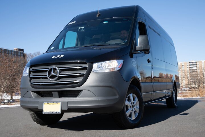 New York City Airport Arrival Transfer by Sprinter LGA JFK EWR