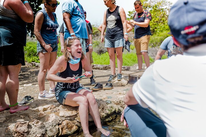 Aruba Natural Pool and Indian Cave Rugged Jeep Safari