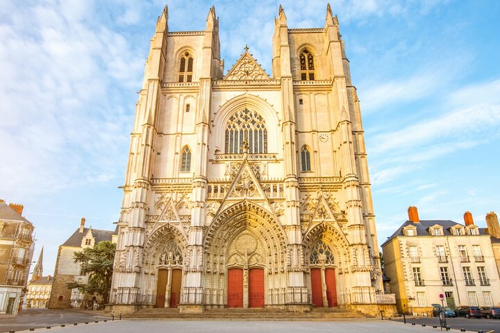 Discover Nantes while playing! Escape game - The alchemist