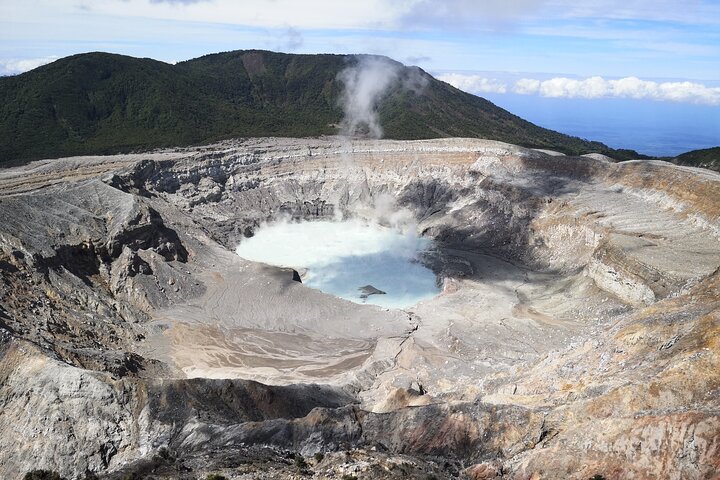 Poas Volcano and La Paz Waterfall Gardens Private Tour