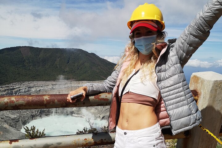 Poas Volcano and La Paz Waterfall Gardens Private Tour