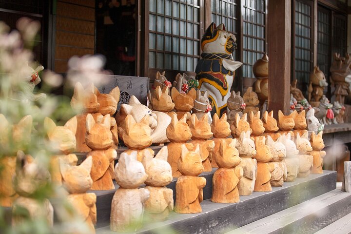 Guided Cycling Tour in Hagi with Sake Brewery Visit