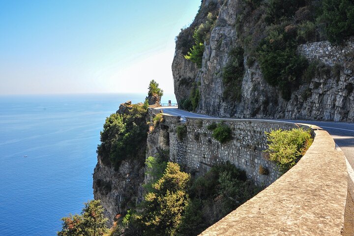 Private Transfer from Naples to Sorrento or from Sorrento to Naples