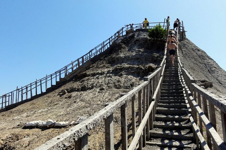 Cartagena Mud Volcano Tour with Transport & Snack