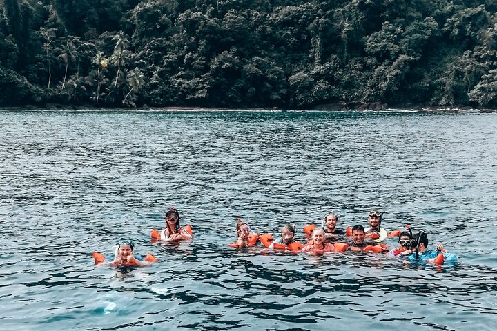 Caño Island all inclusive Snorkeling Tour in small groups