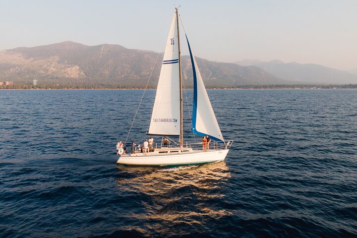 2 Hour Sailing Cruise on Lake Tahoe