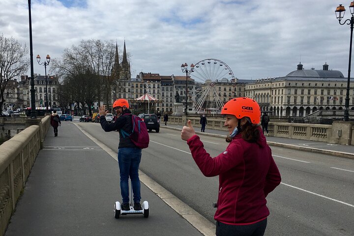 Unusual and ecological ride on a Segway and electric bike in Bayonne