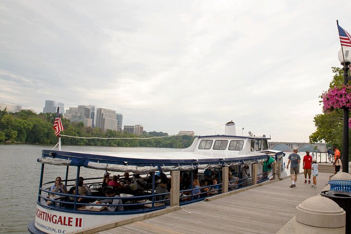 Washington DC in One Day: Guided Sightseeing Tour + boat cruise