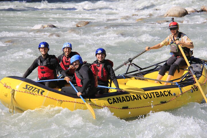 Family Friendly Cheakamus Splash Rafting
