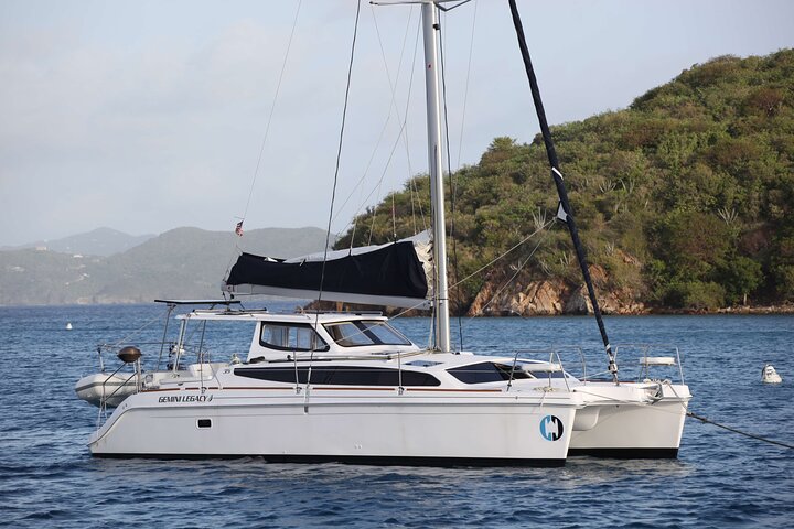 Private Full Day, Fun Day SY Mazu -Luxury Gemini Legacy Catamaran