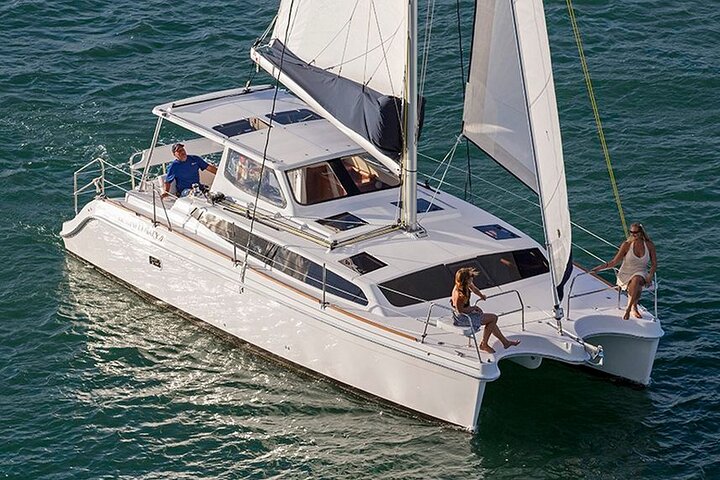 Private Full Day, Fun Day SY Mazu -Luxury Gemini Legacy Catamaran