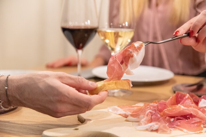 Half Day Private Parmigiano Reggiano and Parma Ham Experience