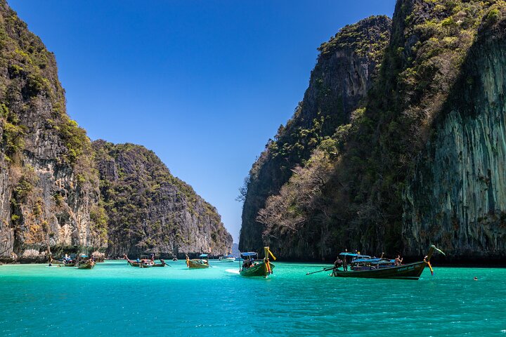 Discover Maya Bay at Dawn: Avoid the Phi Phi Crowds